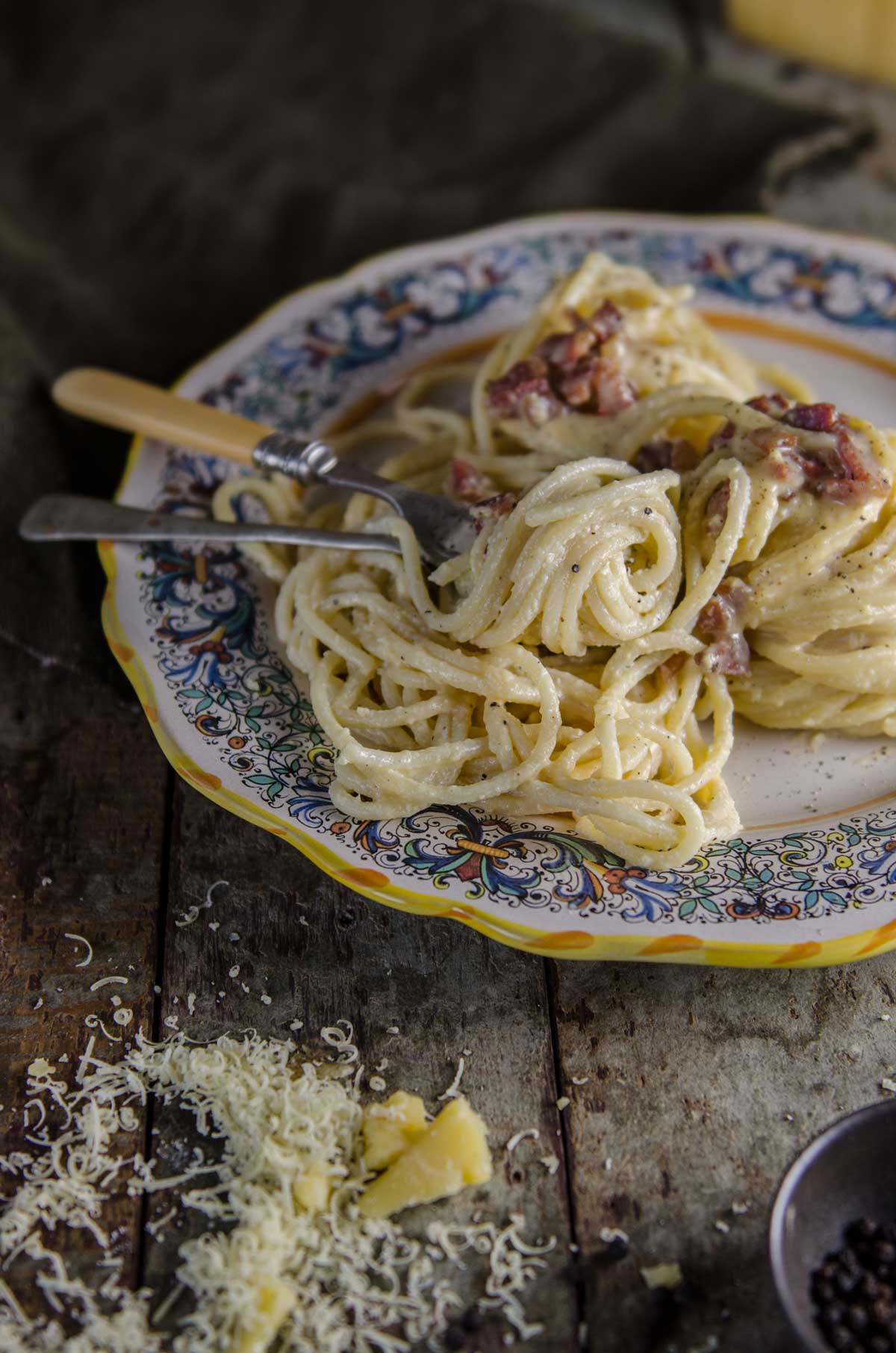Spaghetti alla Carbonara | Chew Town Food Blog