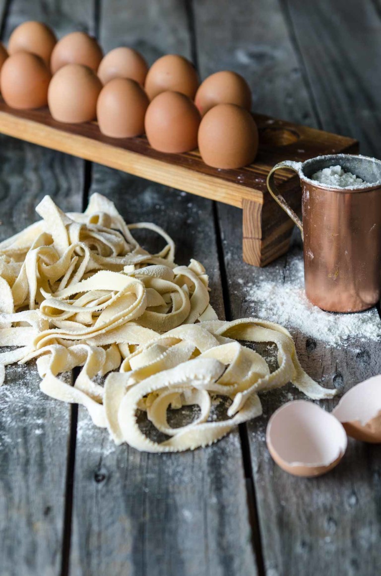 Saffron Chicken and Mushroom Cream Fettuccine Chew Town Food