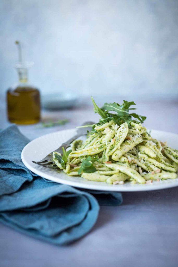 Rocket Almond Pesto Pasta Chew Town Food Blog