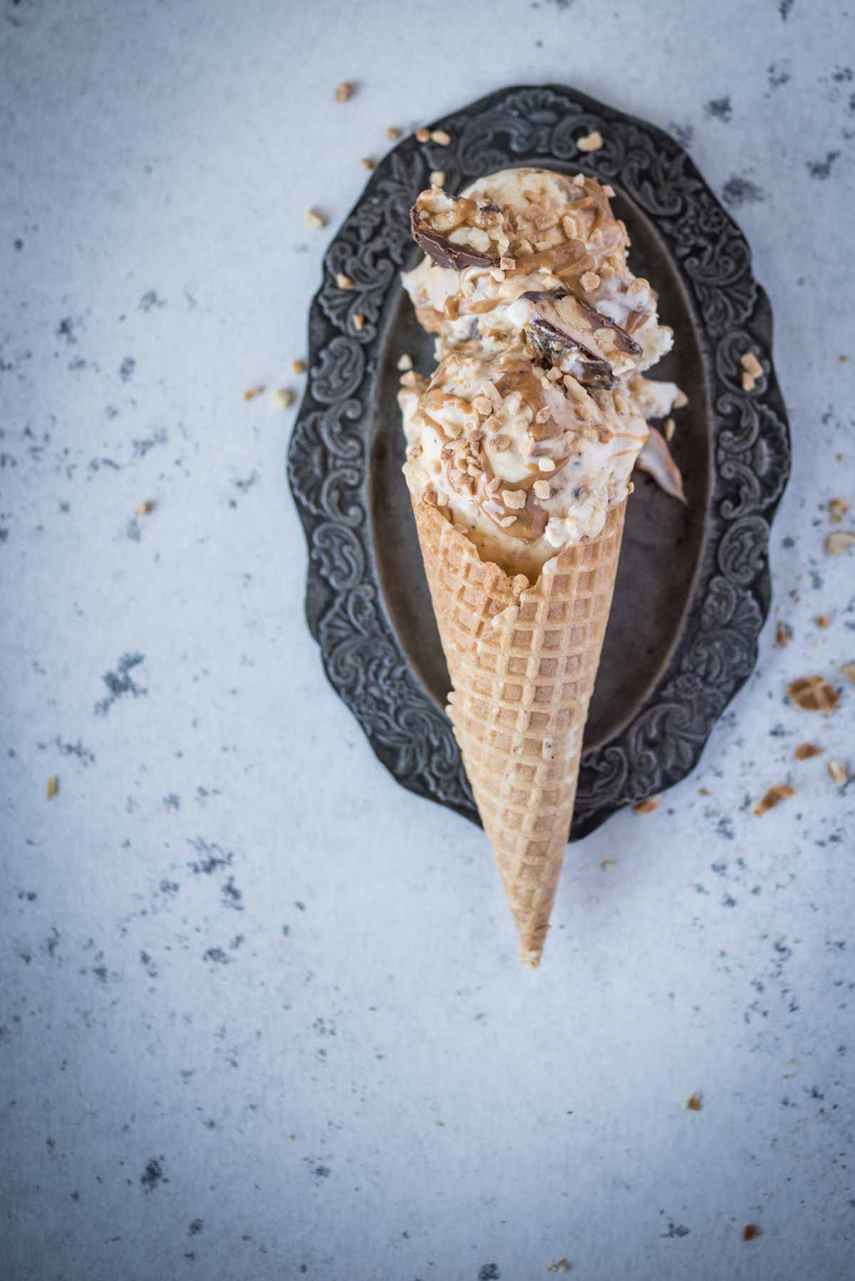 No-Churn Snickers Ice Cream | Chew Town Food Blog